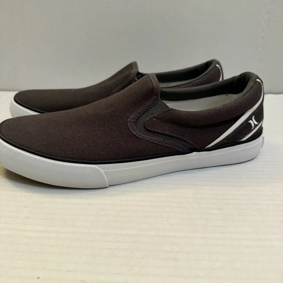 Hurley Slip On Gray Sneakers - Picture 3 of 9